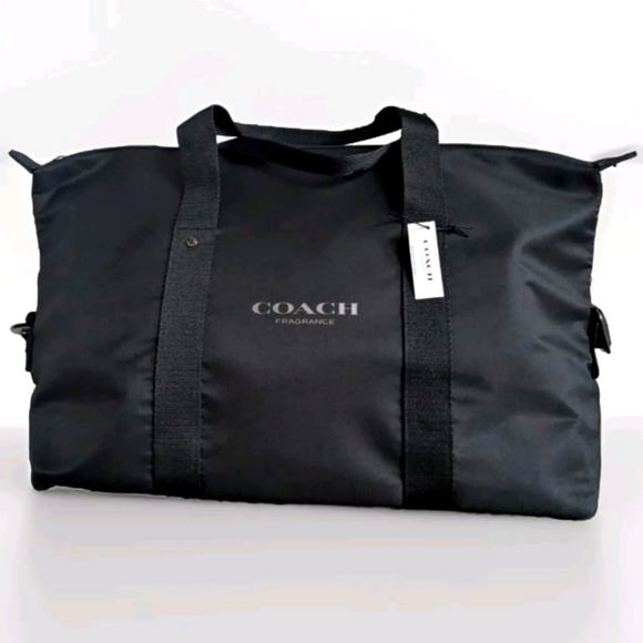 Coach Handbags - Coach travel bag/ Weekender bag / duffle bag